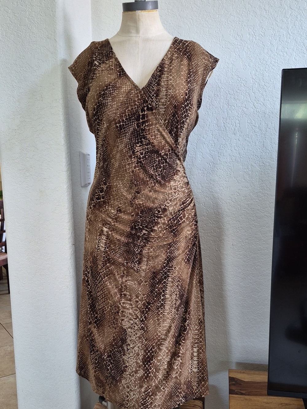 Lauren Ralph Lauren Wrap Top, Side Gathered, Snake Print, Stretch Dress Sz Large